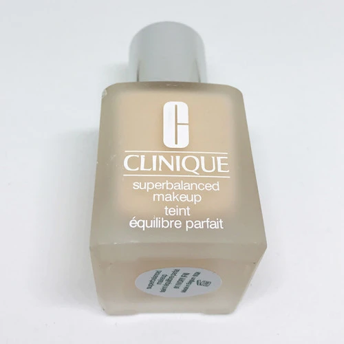 Тональный крем Clinique Beyond Perfecting