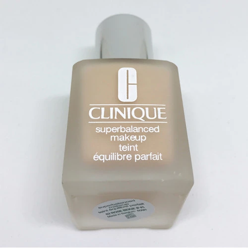 Тональный крем Clinique Beyond Perfecting