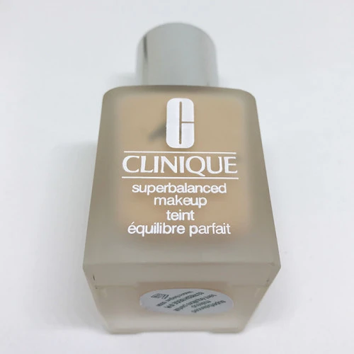 Тональный крем Clinique Beyond Perfecting